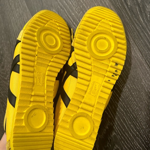 Onitsuka Tiger Wmns Mexico 66 Deluxe 'Kill Bill - Yellow Midsole' 2023 - Picture 5 of 6